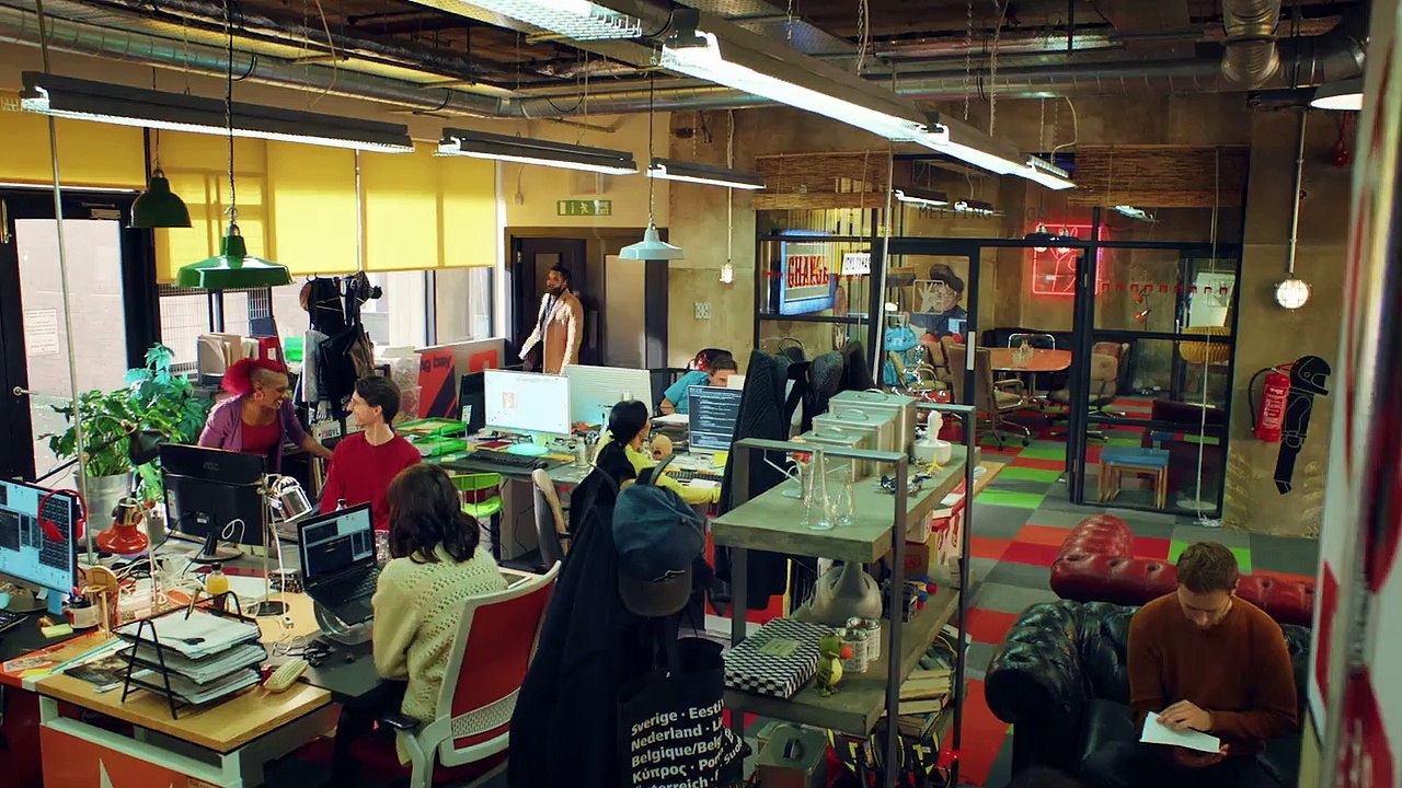 Loaded Staffel 1 Folge 1 HD Deutsch