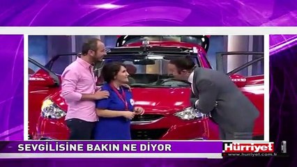 SEVGİLİSİNE BAKIN NE DİYOR