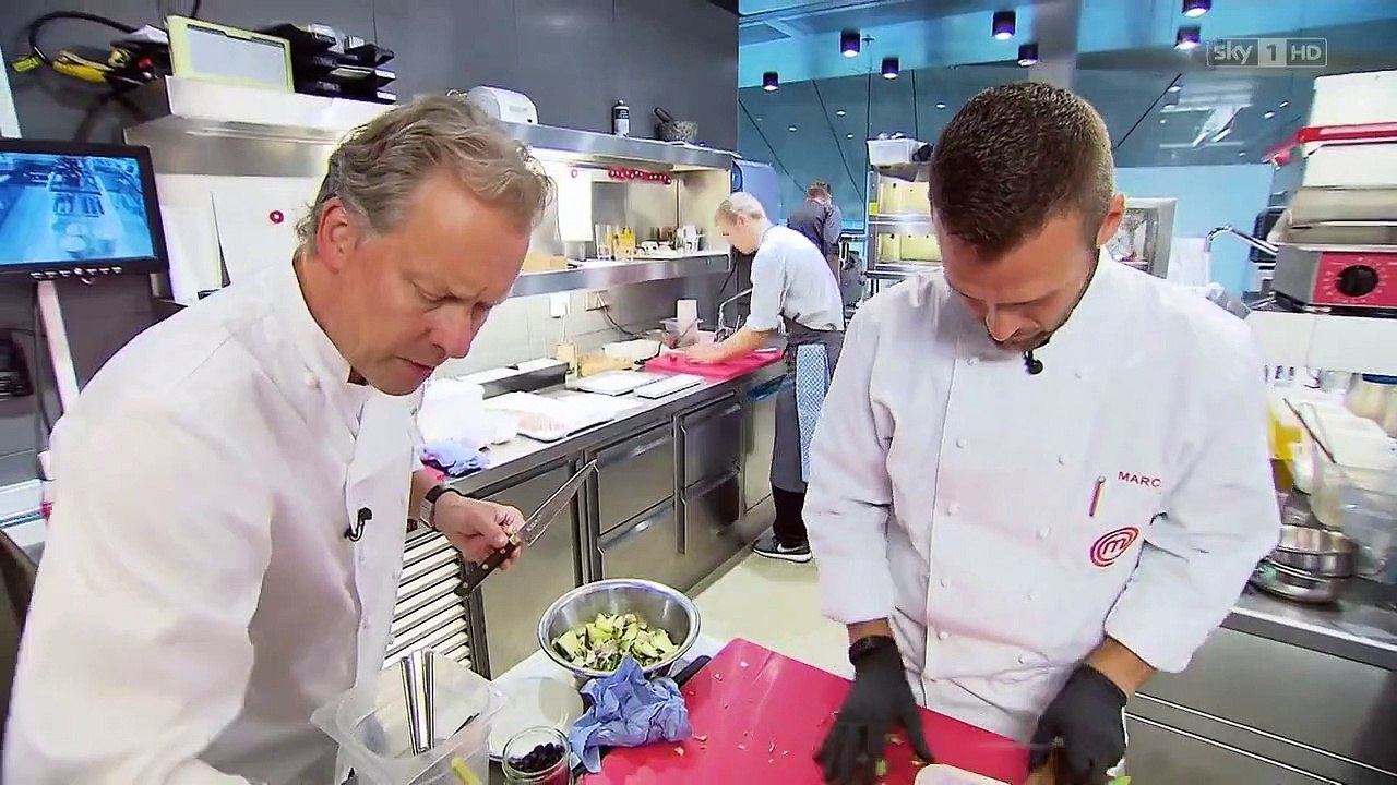 Masterchef (DE) Staffel 1 Folge 12 - Part 01 HD Deutsch