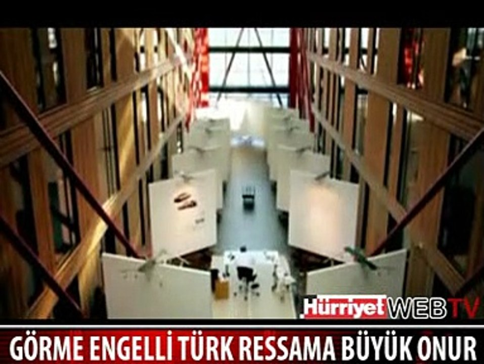 GÖRME ENGELLİ TÜRK RESSAM ÇİZECEK