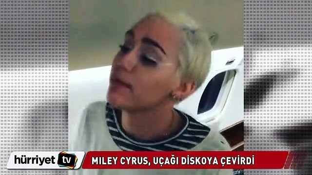 Uçağı diskoya çevirdi