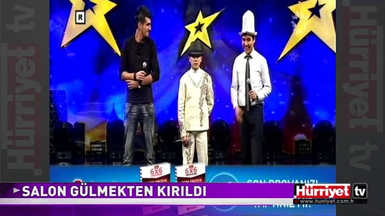 STÜDYOYU GÜLMEKTEN KIRDI GEÇİRDİ..ÜSTELİK YARIŞMACI BİLE DEĞİL