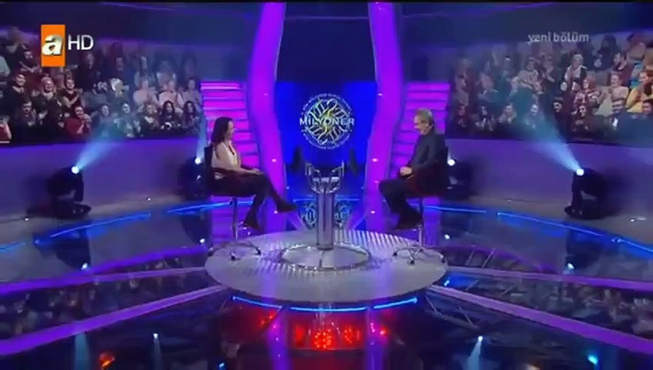 Yarışmacı Selçuk Yöntemi gülmekten kırdı geçirdi