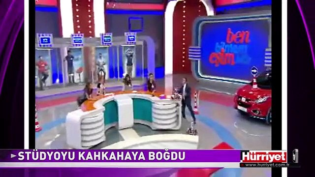İLKER AYRIK STÜDYOYU KAHKAHAYA BOĞDU