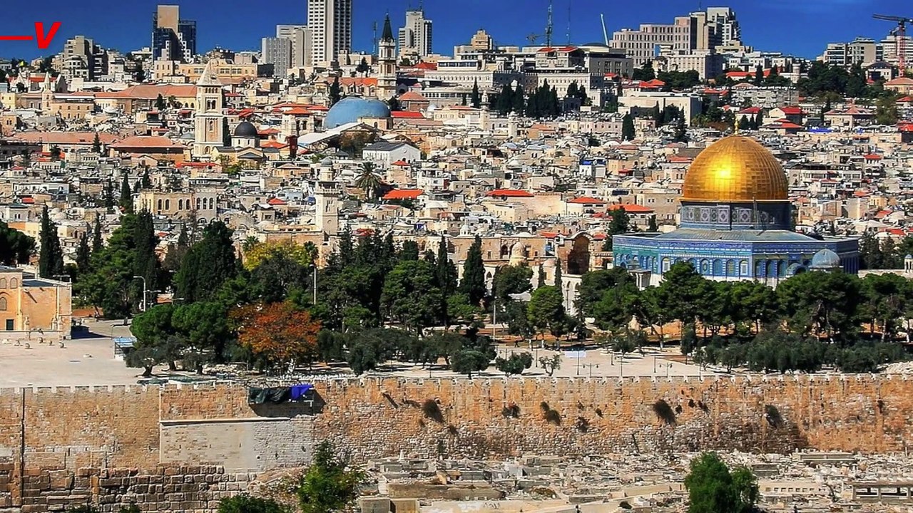 Trump Tells Jews to ‘Get Their Act Together’ In Tonedeaf, Anti-Semetic Post