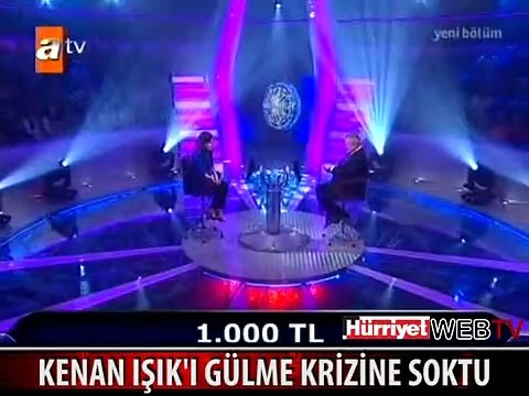 SEMPATİK TAVIRLARIYLA KENAN IŞIK'I GÜLDÜRDÜ