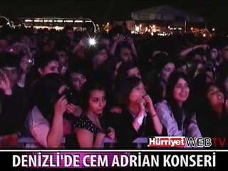 ÖĞRENCİLER CEM ADRİAN İLE COŞTU