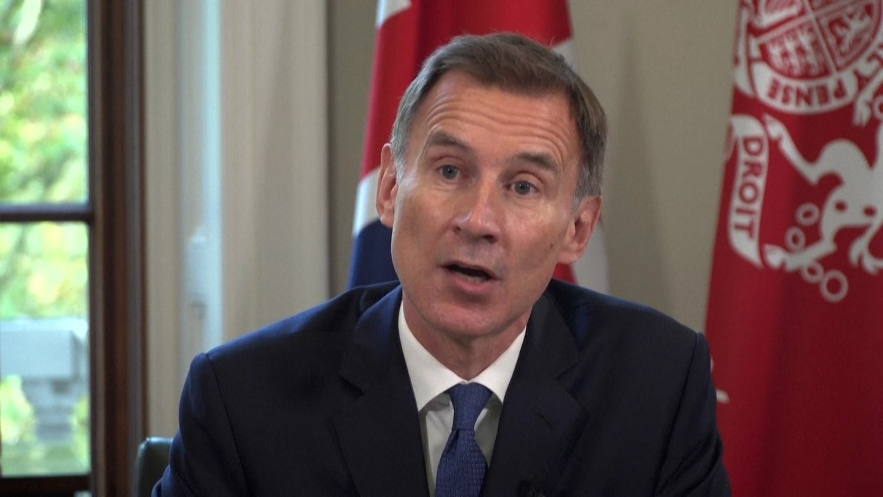 Finanzminister Jeremy Hunt: Werden 'fast alle' Steuervorhaben zurücknehmen