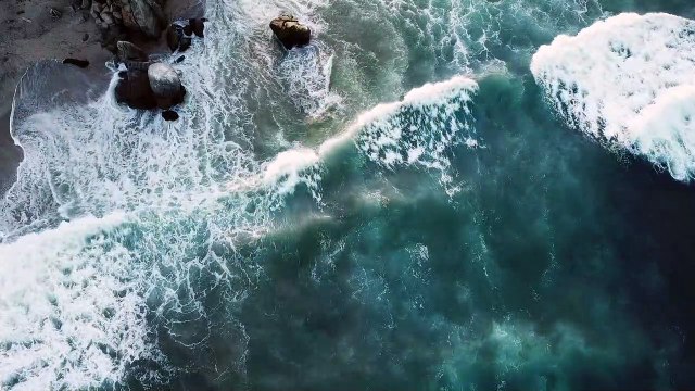 Waves rushing to the shore