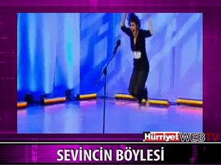 SEVİNÇTEN AZ KALSIN HASTANELİK OLUYORDU