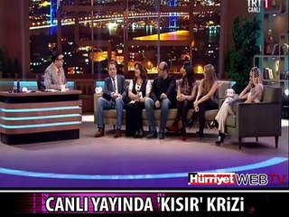 CANLI YAYINDA ŞEKİLDEN ŞEKİLE GİRDİ