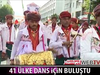 41 ÜLKENİN DANS GRUPLARI BURSA'DA BULUŞTU