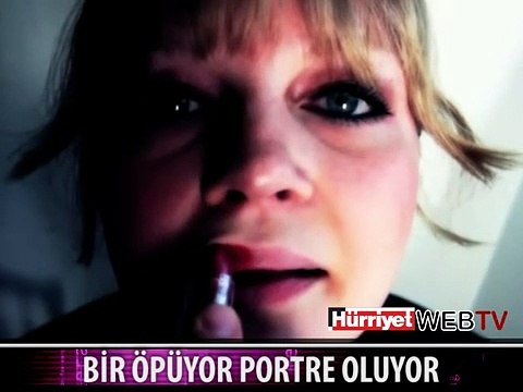 KIRMIZI RUJUYLA HARİKALAR YARATIYOR