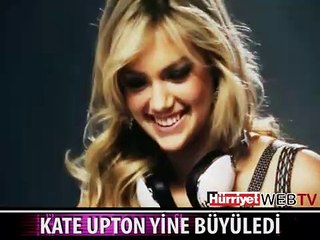 KATE UPTON'DAN DUDAK UÇUKLATAN POZLAR