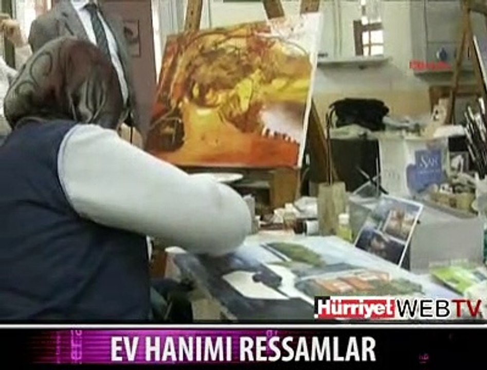 EV HANIMI RESSAMLAR