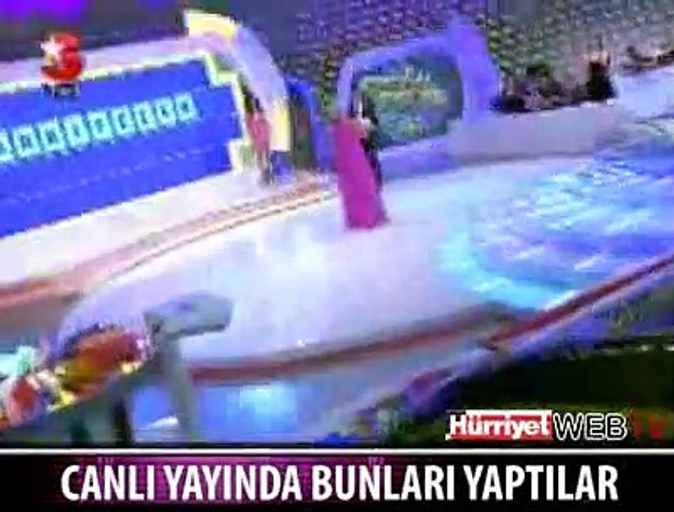 CANLI YAYINDA BUNLARI YAPTILAR