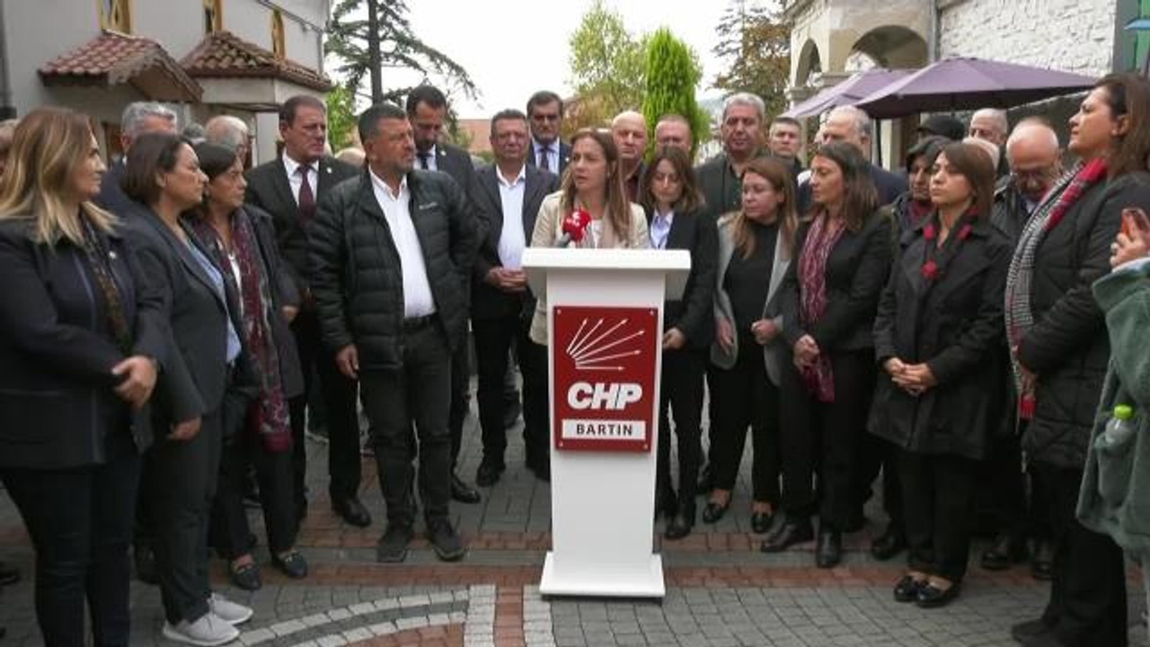 Son Dakika | Gamze Akkuş İlgezdi: "Kadersiz Ölümlerin Sebebisiniz. İşçilerimizin Canını Korumadınız"