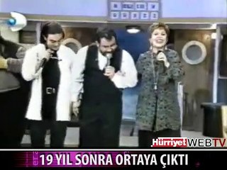 AHMET KAYA VE SERDAR ORTAÇ HALAY ÇEKERKEN