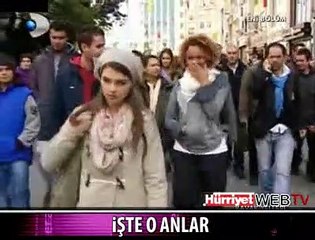 BU SAHNE MİLYONLARI EKRANA KİLİTLEDİ
