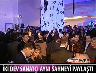 İKİ DEV SANATÇI AYNI SAHNEDE