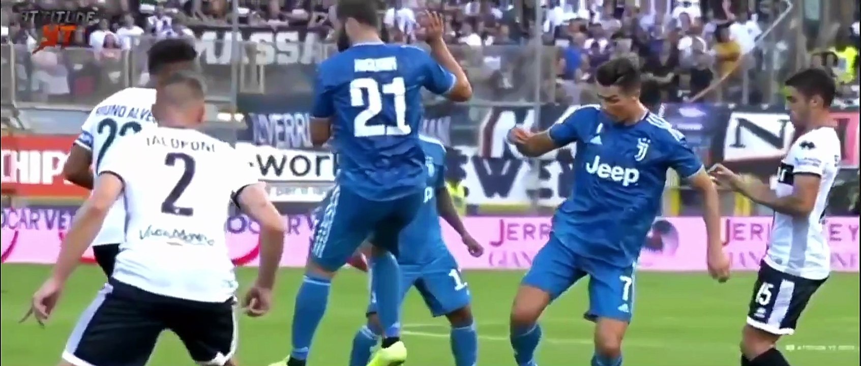 Cristiano Ronaldo crazy skills .