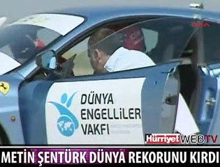 DÜNYA REKORUNU KIRDI