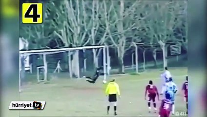 Yok böyle kaleci! Görenler şaştı kaldı…
