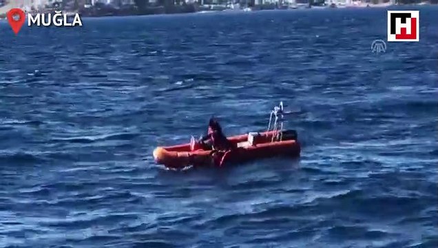 Yunanistan'a yüzerek kaçmaya çalışırken yakalandı