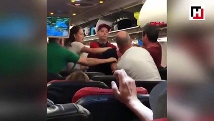 İstanbul'dan Rusya'ya gidecek uçakta Rus yolcular kavga etti