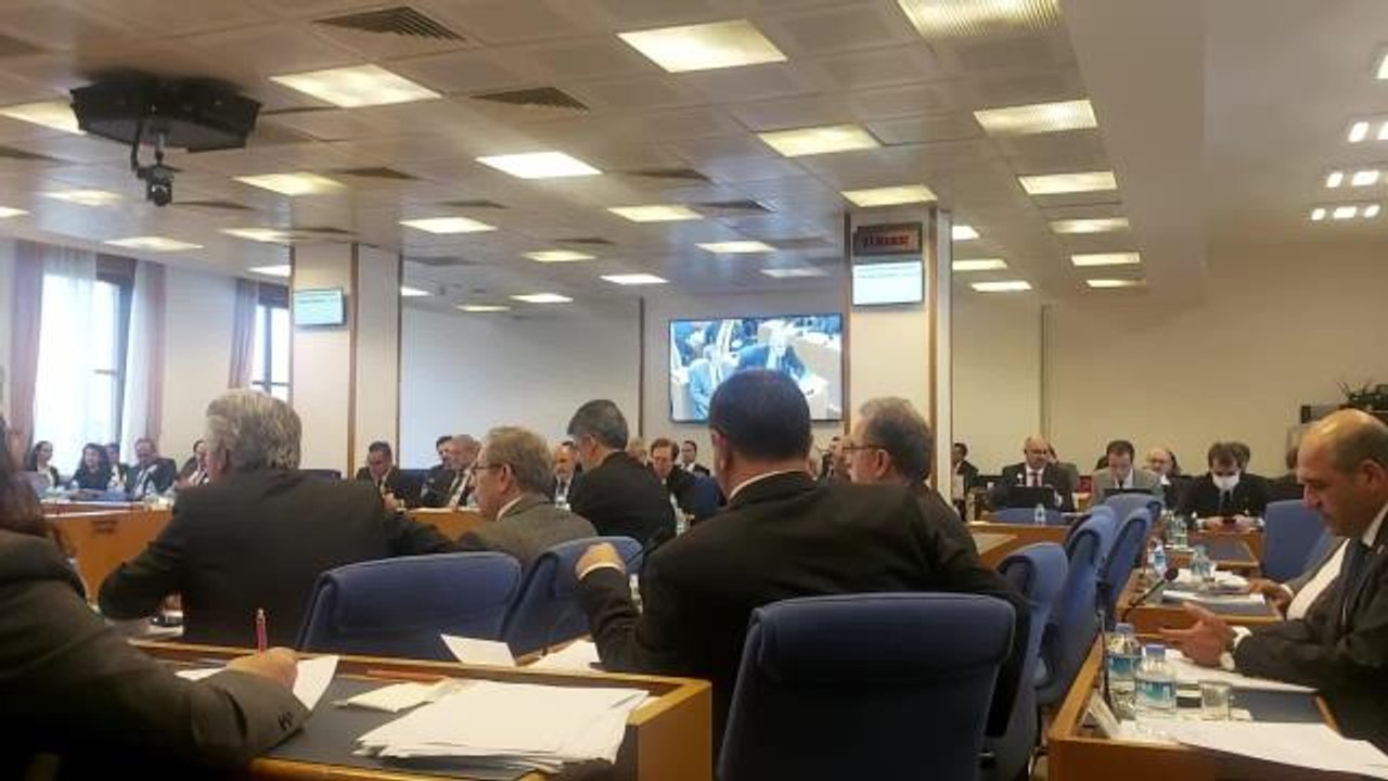 Chp, İyi Parti ve Hdp'li Plan ve Bütçe Komisyonu Üyeleri, Merkez Bankası Yetkilisinin Kur Korumalı Mevduat Sistemi ile İlgili Bilgi Vermemesi Üzerine...