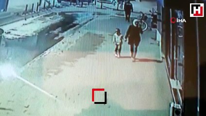 Telefonla konuşurken kapkaça uğradı