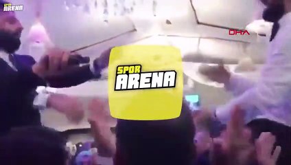 Salah, kardeşinin düğününde koronavirüs kaptı!