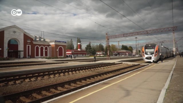 Поезд Киев-Краматорск: кто возвращается в разрушенный войной Донбасс