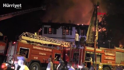 Safranbolu'da 200 yıllık iki tarihi konakta yangın çıktı