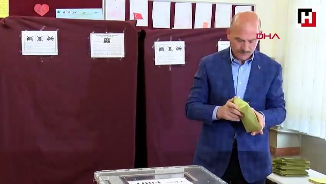 İçişleri Bakanı Süleyman Soylu, oyunu Gaziosmanpaşa'da kullandı