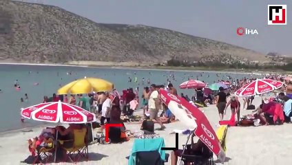 Salda Gölü, bayramda 40 bin tatilci ağırladı
