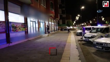 Sivas’ta silahlı soyguncu marketi soydu