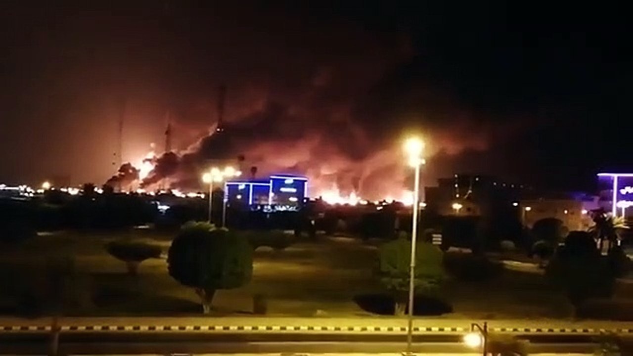 VICE Investigates - Se1 - Ep02 - Russia's War on Hip-Hop HD Watch HD Deutsch