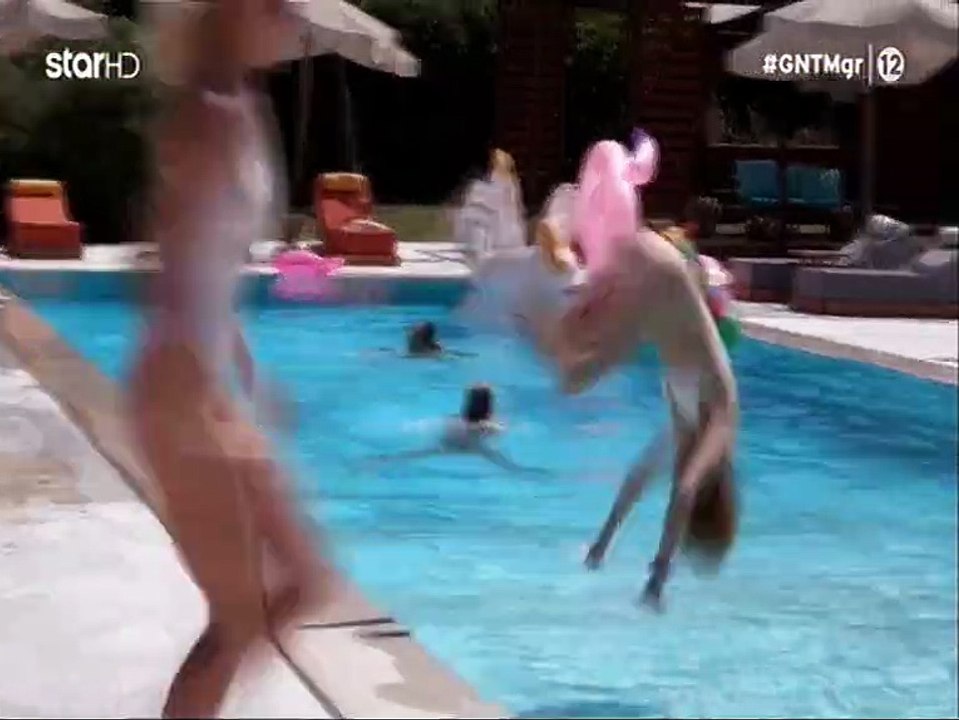 Τα σχόλια των κοριτσιών του GNTM 5 για το μαγιό...