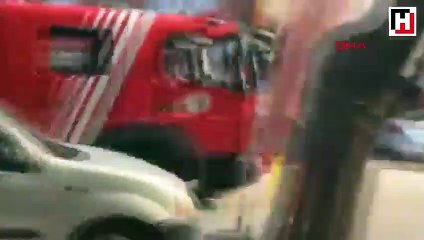 Şanlıurfa'da elektrik trafosunda patlama  araçlar alev aldı