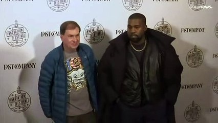 El rapero Kanye West compra Parler, la red social de derecha