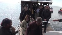 Balıkesir haber! BALIKESİR - Şahika Ercümen, Gömeç Su Altı Heykel Galerisi'nde dalış yaptı