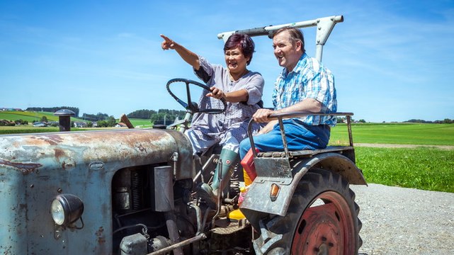 „Josef und Narumol“: Es wird ernst - damit hätte sie NIE gerechnet