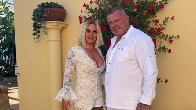 Caro Robens mit XL-Ausschnitt und durchsichtigem Kleid: Was für ein Hochzeitslook!