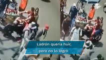 Comerciantes tunden a golpes a ladrón para quitarle las ganas de que vuelva a robar