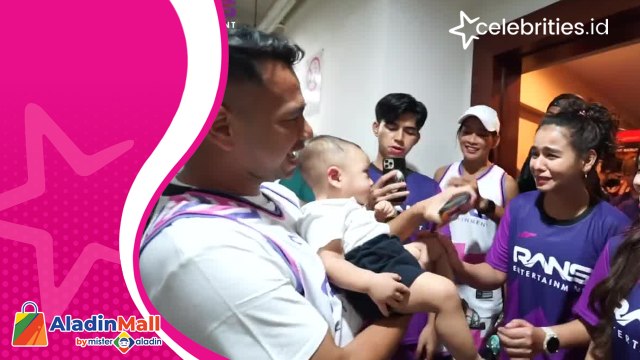 Menggemaskan, Rayyanza Temani Papa Raffi Ahmad Tanding Basket hingga Ikutan Jumpa Fans