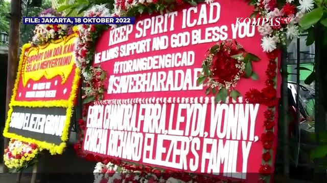 Pendukung Bharada Eliezer Datangi PN Jaksel untuk Beri Semangat: Jangan Pernah Takut!