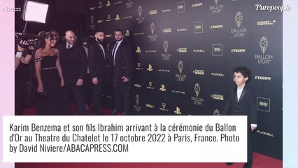 Descargar video: Karim Benzema sacré Ballon d'Or 2022 : son fils chic en smoking, son ex Cora divine les épaules dénudées