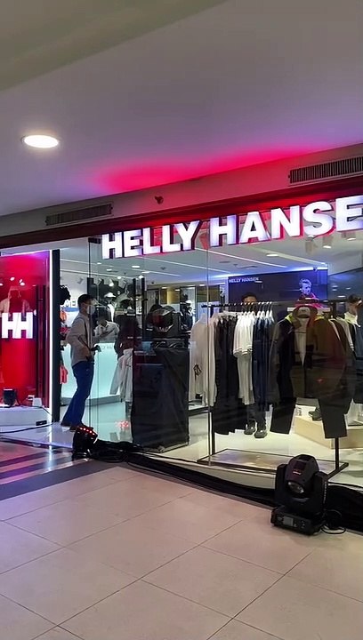 Helly Hansen, Glorietta 4