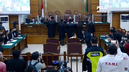 Sidang Dakwaan Ricky Rizal Dan Kuat Ma'Ruf